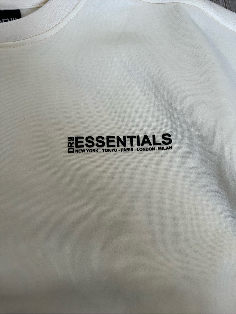 Dru essentials - Picture 2 of 5